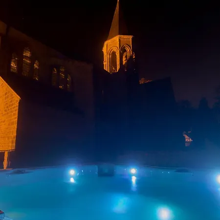 Le Presbytere De 3* Thiverval-Grignon
